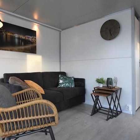 Willa Tiny Floating House Ibiza Maastricht Zewnętrze zdjęcie